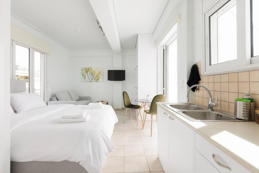 Adorable Sunny Studio With Private Balcony I Athens Exterior photo