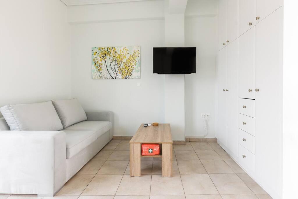 Adorable Sunny Studio With Private Balcony I Athens Exterior photo