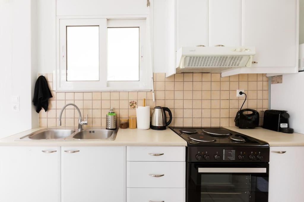 Adorable Sunny Studio With Private Balcony I Athens Exterior photo